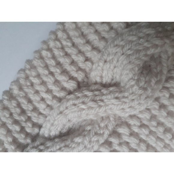 Light Gray/pearl Knitted  Headband - Picture 6 of 8